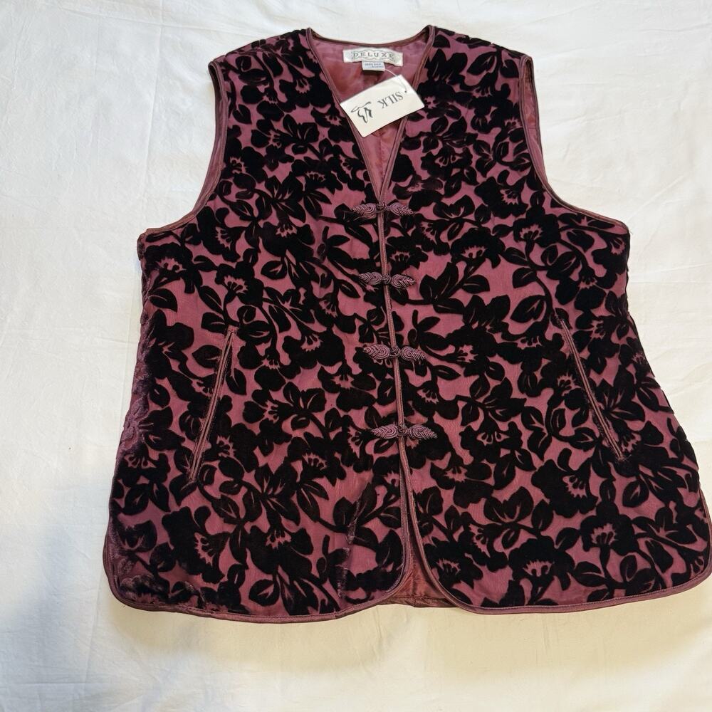 Deluxe 100% Silk Burgundy Floral Vest Women’s L Lily Pattern Size L NWT